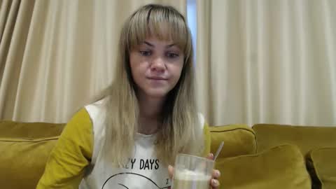 RedJessica online show from October 1, 4:55 am