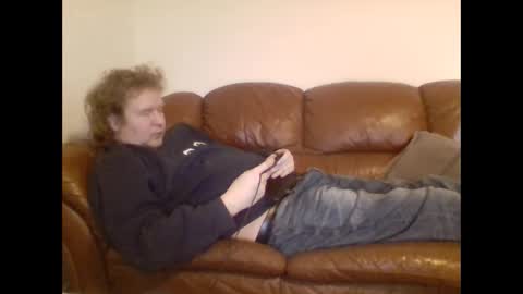 redlols online show from March 1, 6:13 am