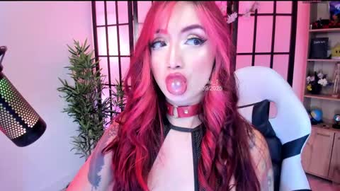 Snapshot of redlu_1 chatting on September 26, 5:04 am Lu Independiet model online show from September 26, 5:04 am