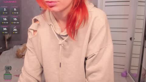 Stephanie online show from December 17, 11:50 am