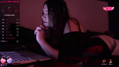 Red online show from December 19, 11:33 pm