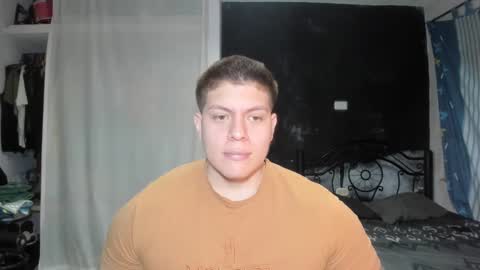 Snapshot of regan_jhonson chatting on March 11, 6:08 am regan_jhonson online show from March 11, 6:08 am