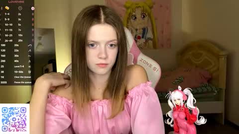 Snapshot of regeniastetson chatting on October 16, 2:49 pm Lucy online show from October 16, 2:49 pm