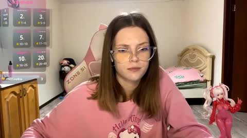 Snapshot of regeniastetson chatting on September 10, 3:57 pm Lucy online show from September 10, 3:57 pm