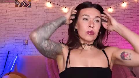 ReginaHawkinss online show from October 22, 8:17 am