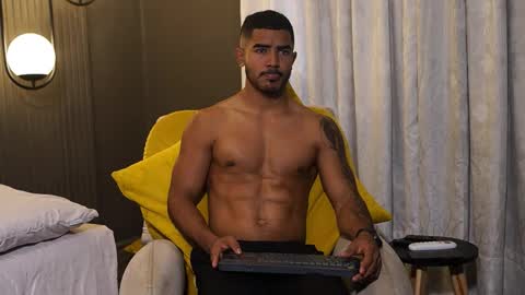 Reik online show from November 6, 12:19 pm