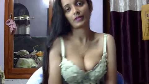 payel online show from February 21, 2:31 pm