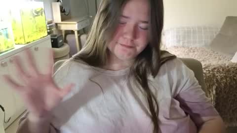 Snapshot of remirann_ chatting on October 16, 6:29 pm Ann OF - remirann21 online show from October 16, 6:29 pm