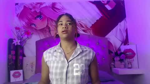 RENATA VALENTINA online show from April 21, 11:17 am