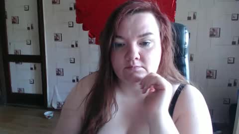 Snapshot of renataoia chatting on September 10, 9:54 am renataoia online show from September 10, 9:54 am