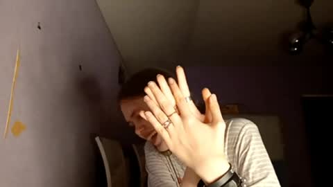 Eva online show from April 29, 8:24 pm