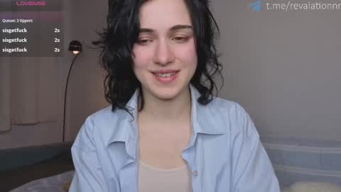 Ewiwi online show from March 11, 5:27 pm