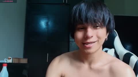 cristopher online show from July 25, 3:21 pm