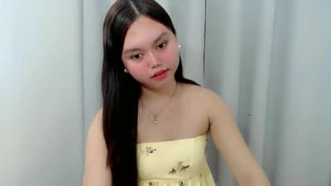 Snapshot of rhianne_fuckdoll chatting on October 18, 7:23 am rhianne_fuckdoll online show from October 18, 7:23 am
