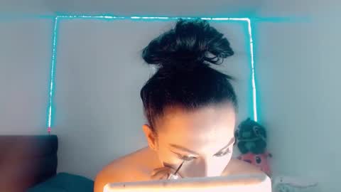 Snapshot of riannagarcia_ chatting on September 23, 7:53 pm Rianna Garcia online show from September 23, 7:53 pm