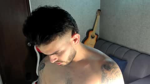 Snapshot of ricardogonzalez666 chatting on September 18, 11:31 pm ricardogonzalez666 online show from September 18, 11:31 pm