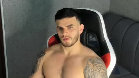 Snapshot of ricardogonzalez666 chatting on March 2, 10:27 pm ricardogonzalez666 online show from March 2, 10:27 pm