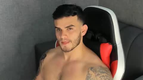 Snapshot of ricardogonzalez666 chatting on February 23, 5:07 pm ricardogonzalez666 online show from February 23, 5:07 pm