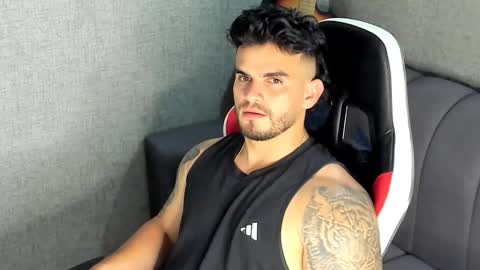 Snapshot of ricardogonzalez666 chatting on October 20, 3:44 am ricardogonzalez666 online show from October 20, 3:44 am