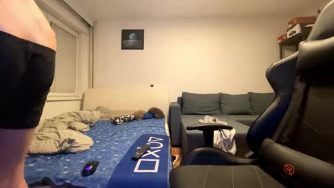 ricciardio online show from January 12, 10:50 pm