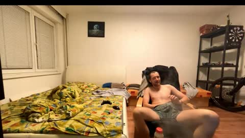 Snapshot of ricciardio chatting on October 6, 10:05 pm ricciardio online show from October 6, 10:05 pm