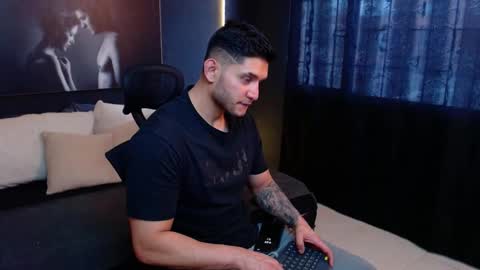 Snapshot of richard_milleer chatting on October 4, 2:59 pm Ricardo online show from October 4, 2:59 pm