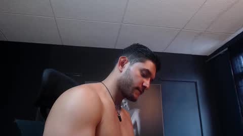 Ricardo online show from December 5, 2:48 pm