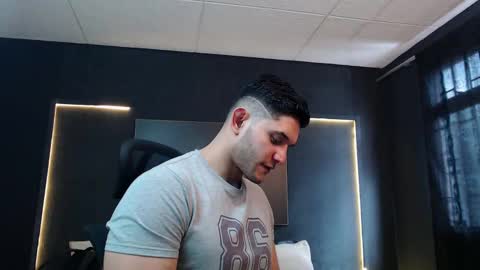 Snapshot of richard_milleer chatting on October 2, 1:43 pm Ricardo online show from October 2, 1:43 pm