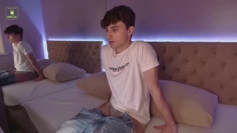 Snapshot of richard_steele_hot chatting on October 30, 3:23 pm Richard online show from October 30, 3:23 pm