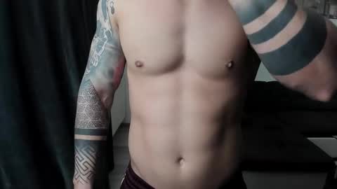 RichardDarell online show from November 13, 6:38 am