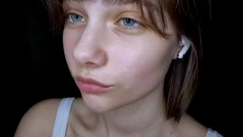 Luna online show from April 16, 8:09 pm