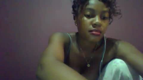 ricie001 online show from March 26, 11:37 am