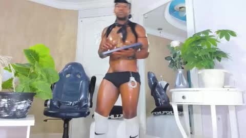 RicoBrowm online show from November 23, 5:16 am