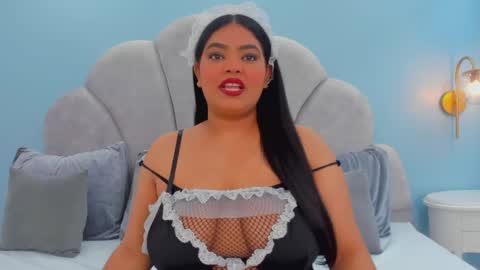 riley_dolly online show from June 3, 4:04 am