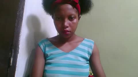 rinah654271 online show from March 29, 8:38 am