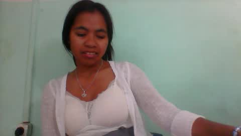 Snapshot of rinah856024 chatting on September 25, 10:00 am rinah856024 online show from September 25, 10:00 am