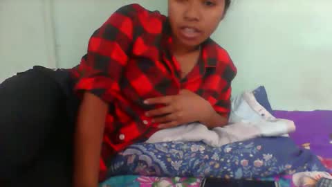 Snapshot of rinah856024 chatting on September 22, 9:13 am rinah856024 online show from September 22, 9:13 am