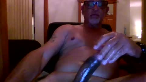 Snapshot of rionel chatting on February 21, 1:11 am RioNel online show from February 21, 1:11 am