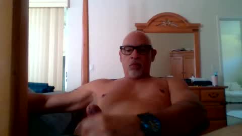 Snapshot of rionel chatting on February 28, 5:26 pm RioNel online show from February 28, 5:26 pm
