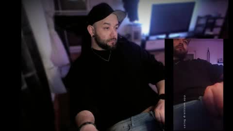 Ask Me online show from March 1, 9:59 pm