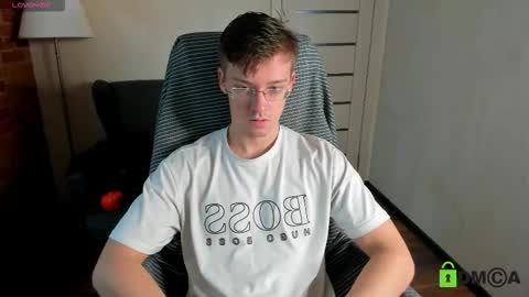 VAnitas online show from November 2, 10:37 am