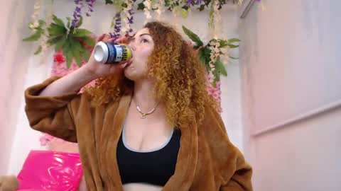 Risitos De Oro online show from April 17, 10:23 pm