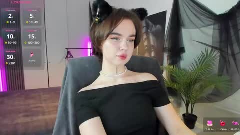 Alice online show from March 22, 9:41 pm