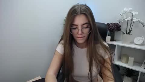 ritaneer online show from February 15, 9:08 am