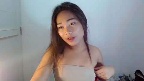 Snapshot of ritzy_steel chatting on January 6, 7:24 pm RITZY online show from January 6, 7:24 pm