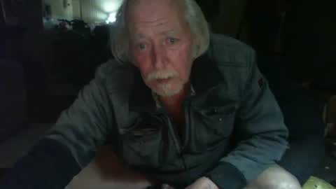 riveratggg online show from October 18, 10:03 pm