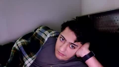 rn 82b online show from April 4, 7:32 pm