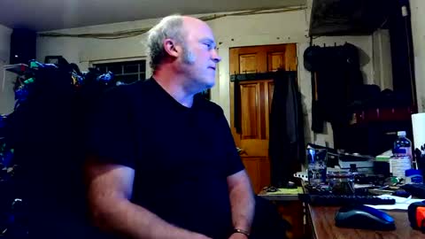 Snapshot of rnrd chatting on October 9, 2:50 am rnrd online show from October 9, 2:50 am