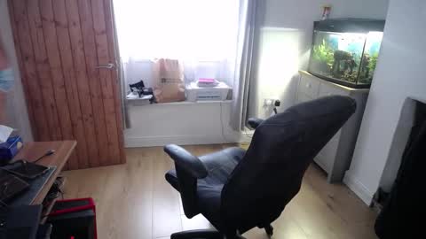 rob online show from October 16, 7:52 am