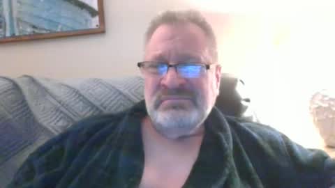 rob872217 online show from December 23, 4:44 am